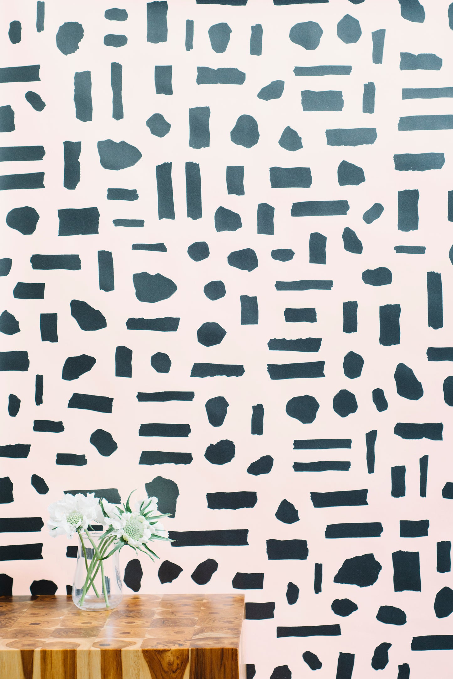 The Pearl - Gunmetal on Blush