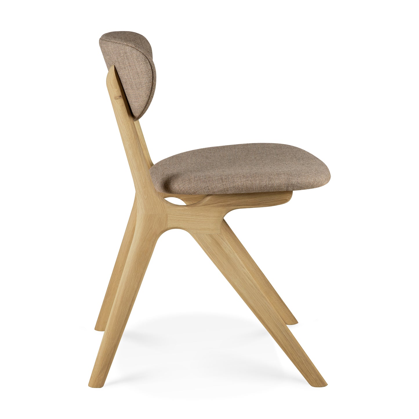 Eye dining chair